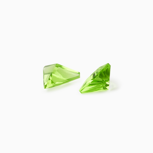 ARK Crystal & Green Gem Pendant - Set